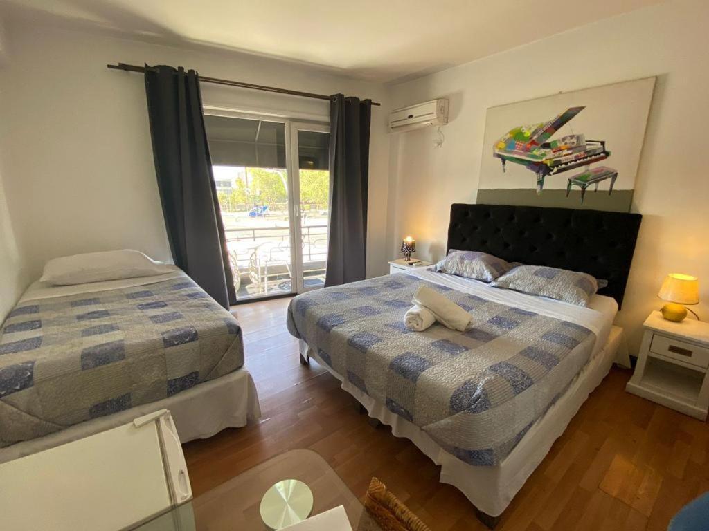 Hotel Parque Forestal Santiago Luaran gambar