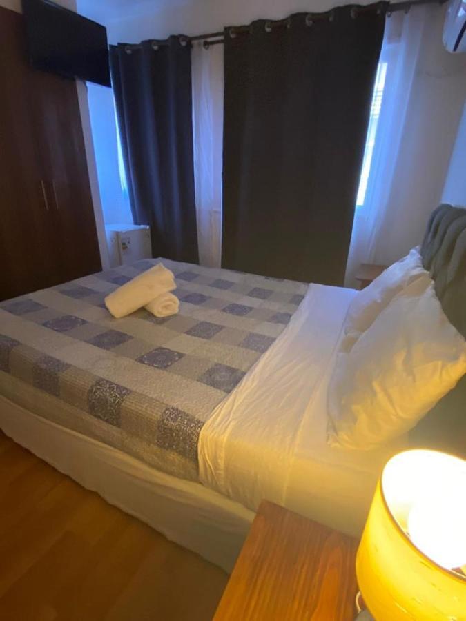 Hotel Parque Forestal Santiago Luaran gambar