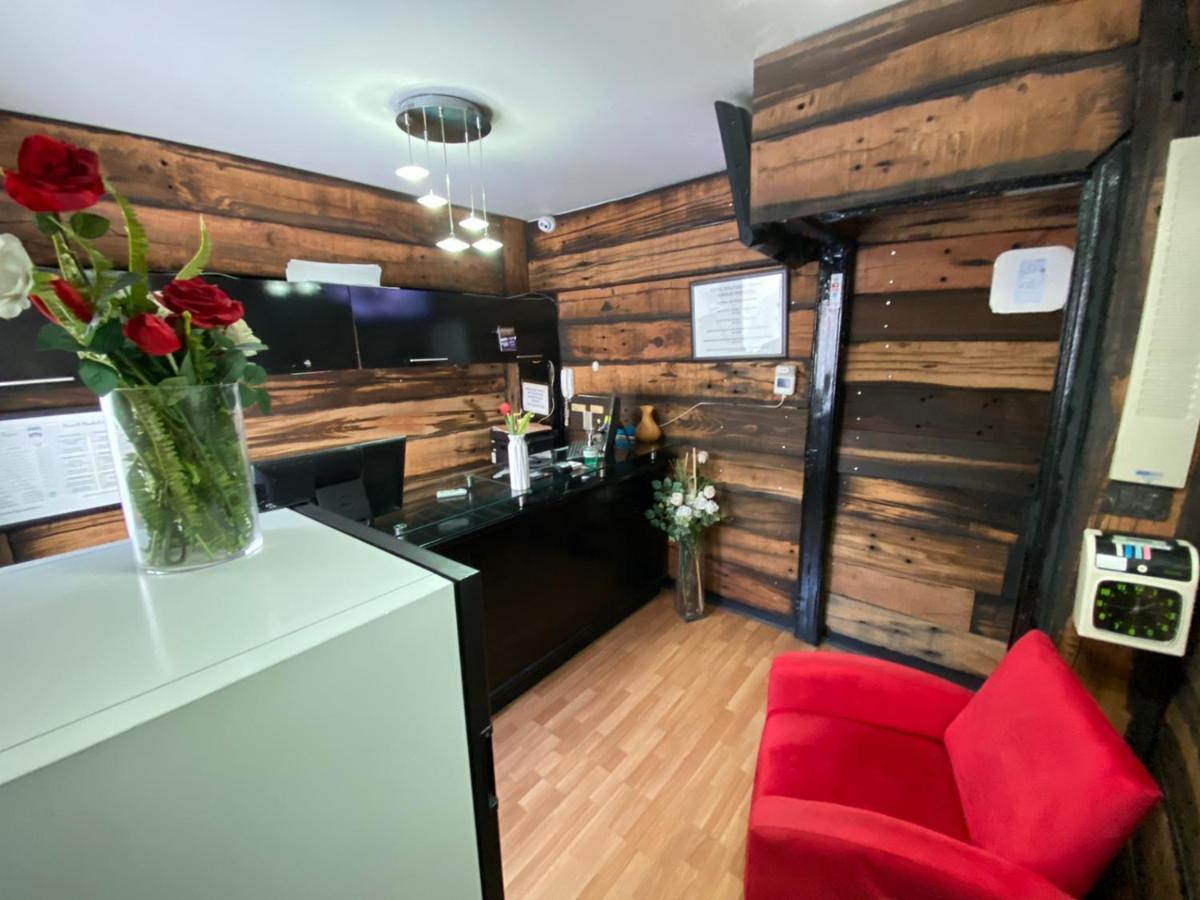 Hotel Parque Forestal Santiago Luaran gambar