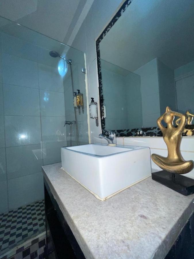 Hotel Parque Forestal Santiago Luaran gambar